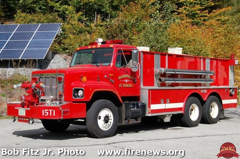 15T1 - 1997 International 2500/Valley 1000/2500