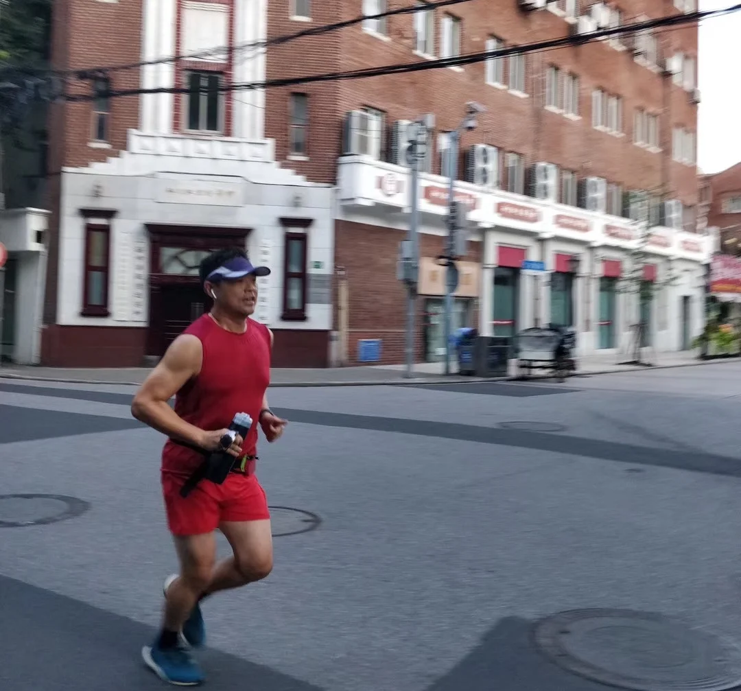 How Steven Lee built healthier habits and a knack for creating WeChat stickers with FitFam