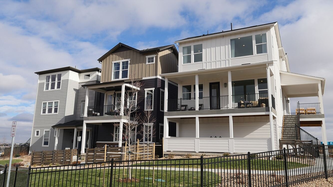 Crescendo Photo_Front.JPG