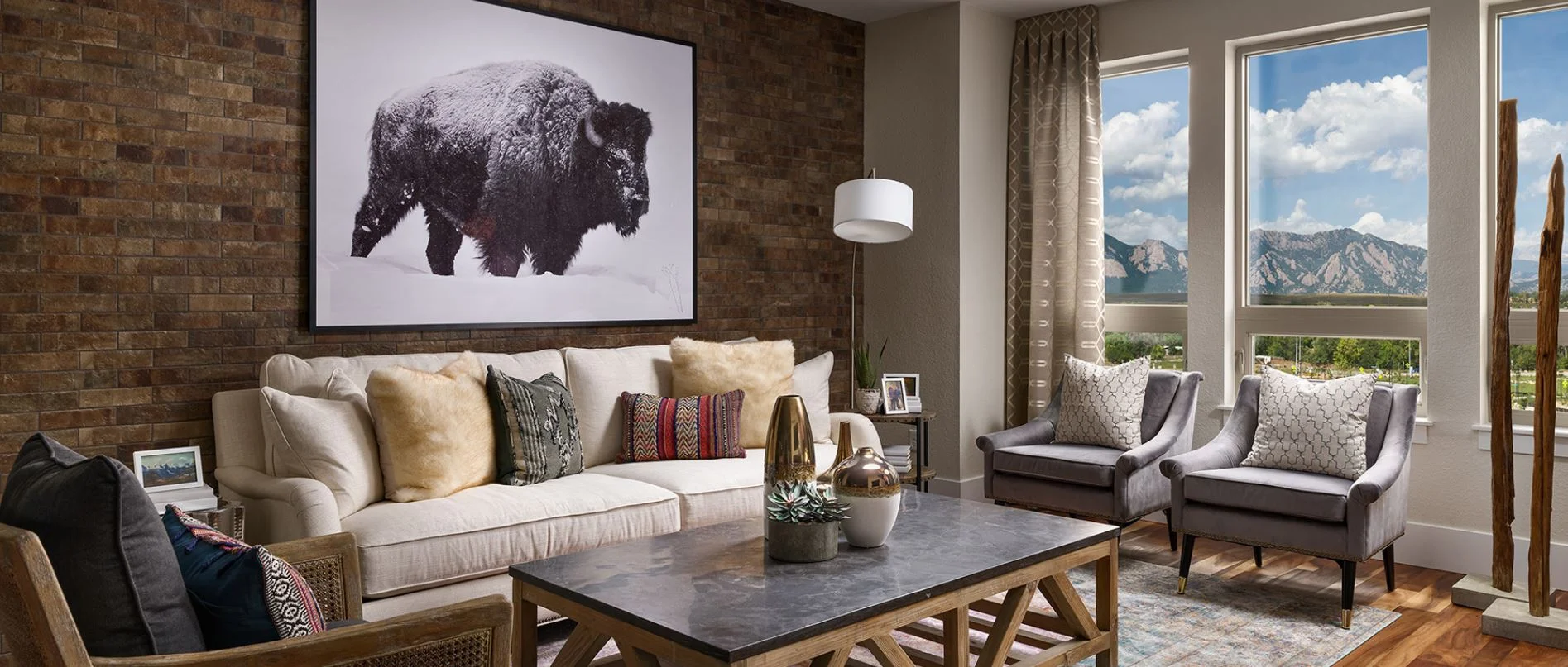 Superior Photo_Living.JPG