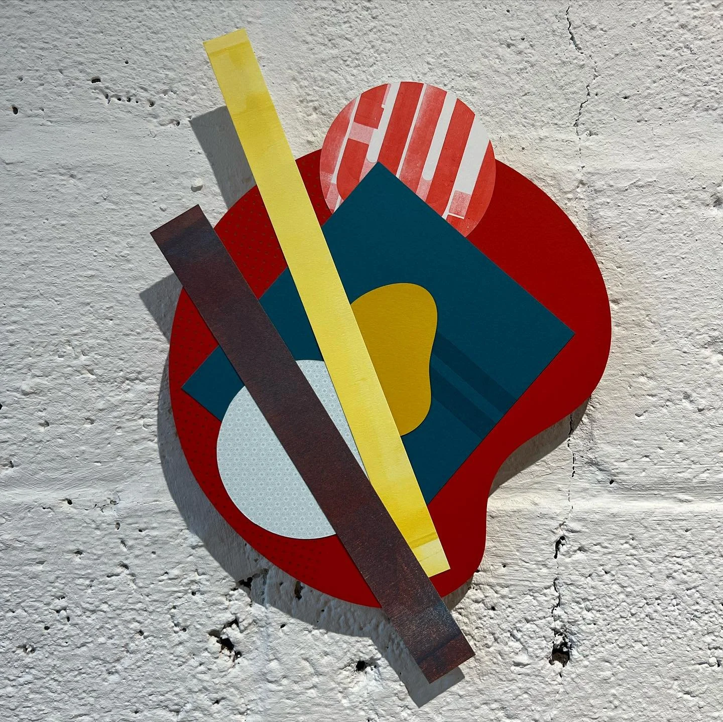 A glimpse at some other pieces in the show @noware.gallery #firstfridaylancaster is the last chance to see them in the space! Or just stop by to say hi to @jillcgood #offcutsandoverprints 349 W Grant St