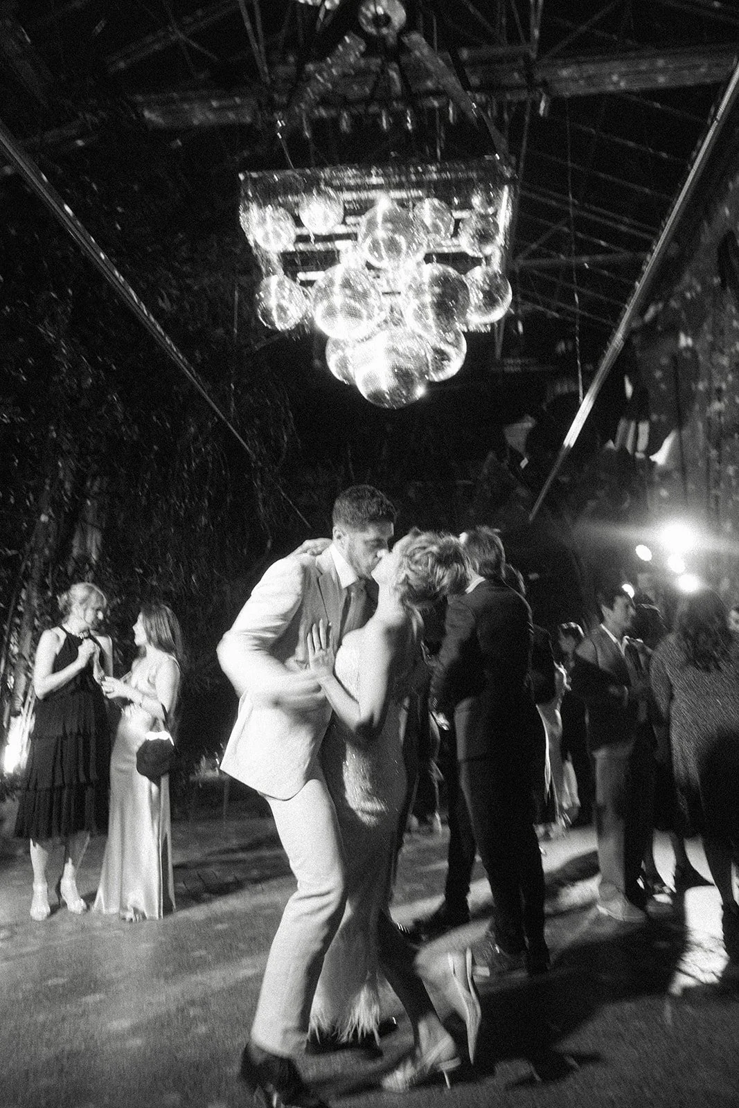 TAYLOR & TONY PREVIEW-238-2.jpg