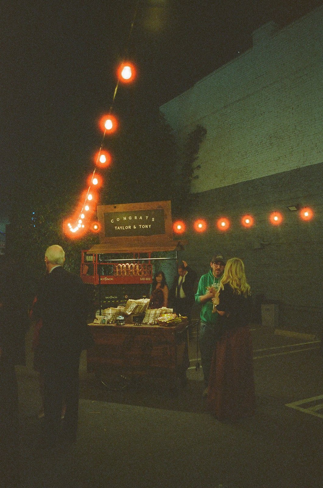 TONY & TAYLOR-617.jpg