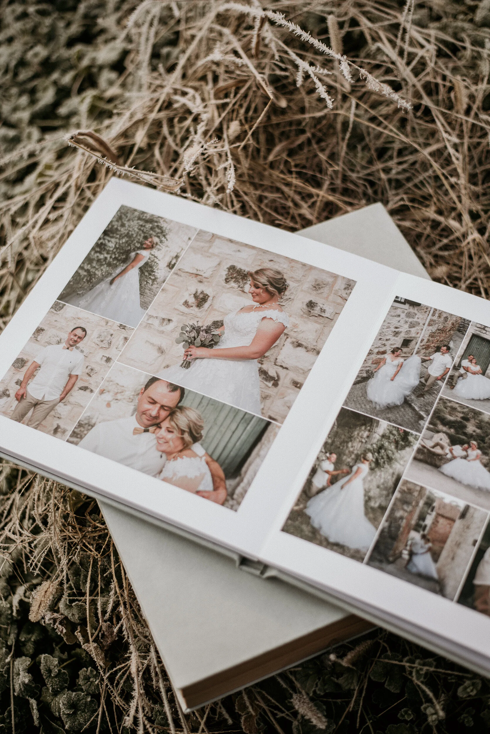 WEDDING BOOK LIGHT MINT (5 of 11).JPG