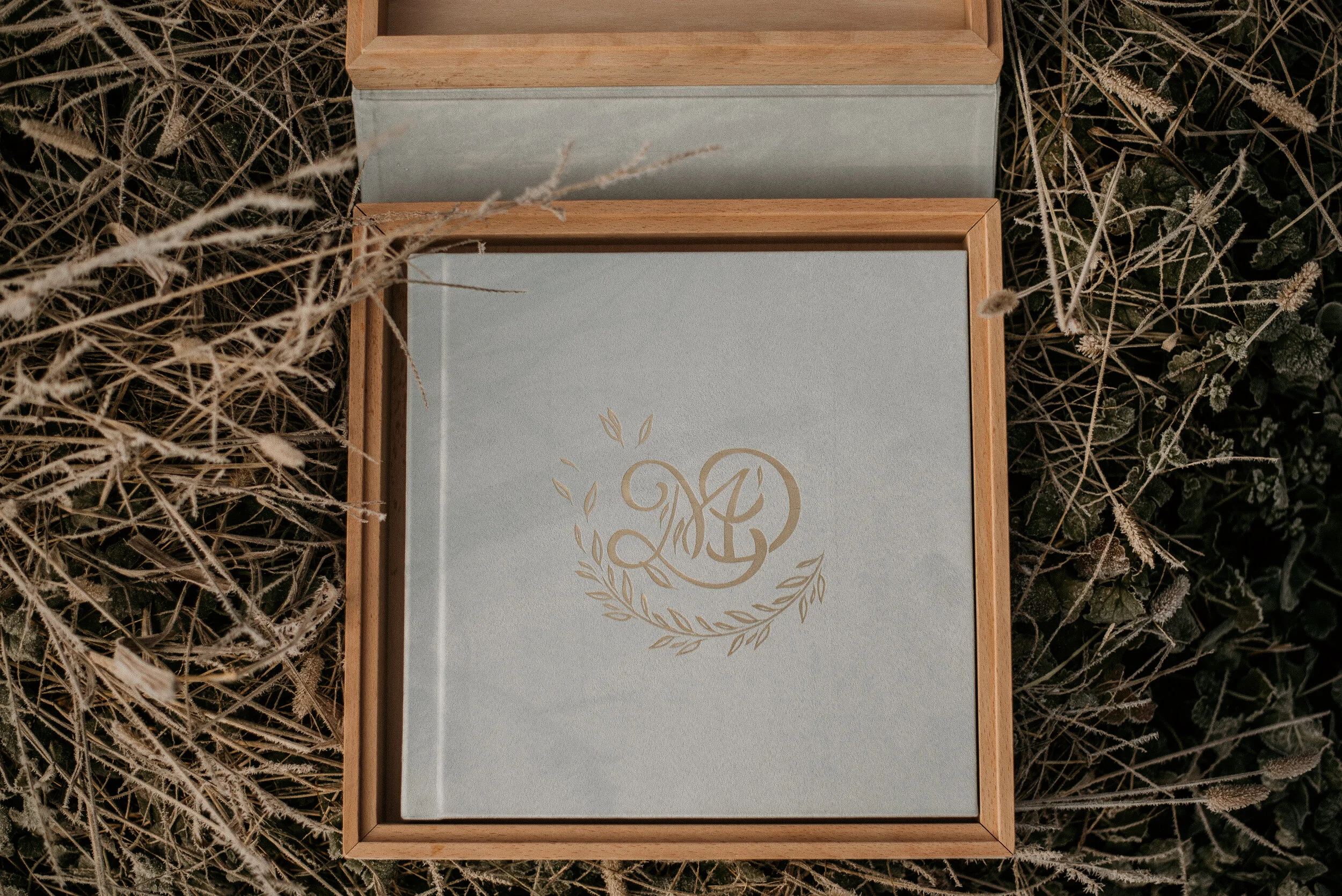WEDDING BOOK LIGHT MINT (1 of 11).JPG