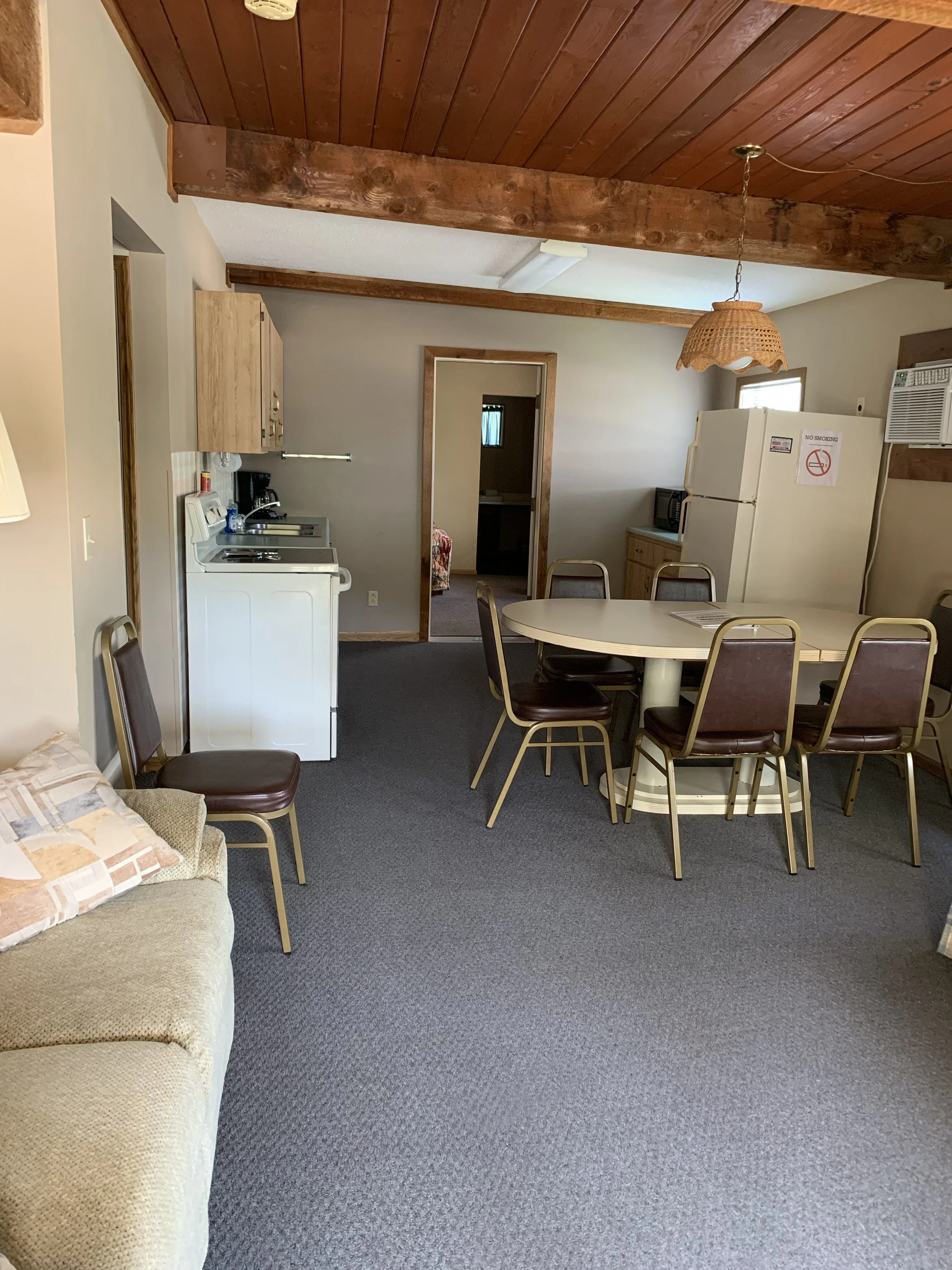 12A into kitchen.jpg
