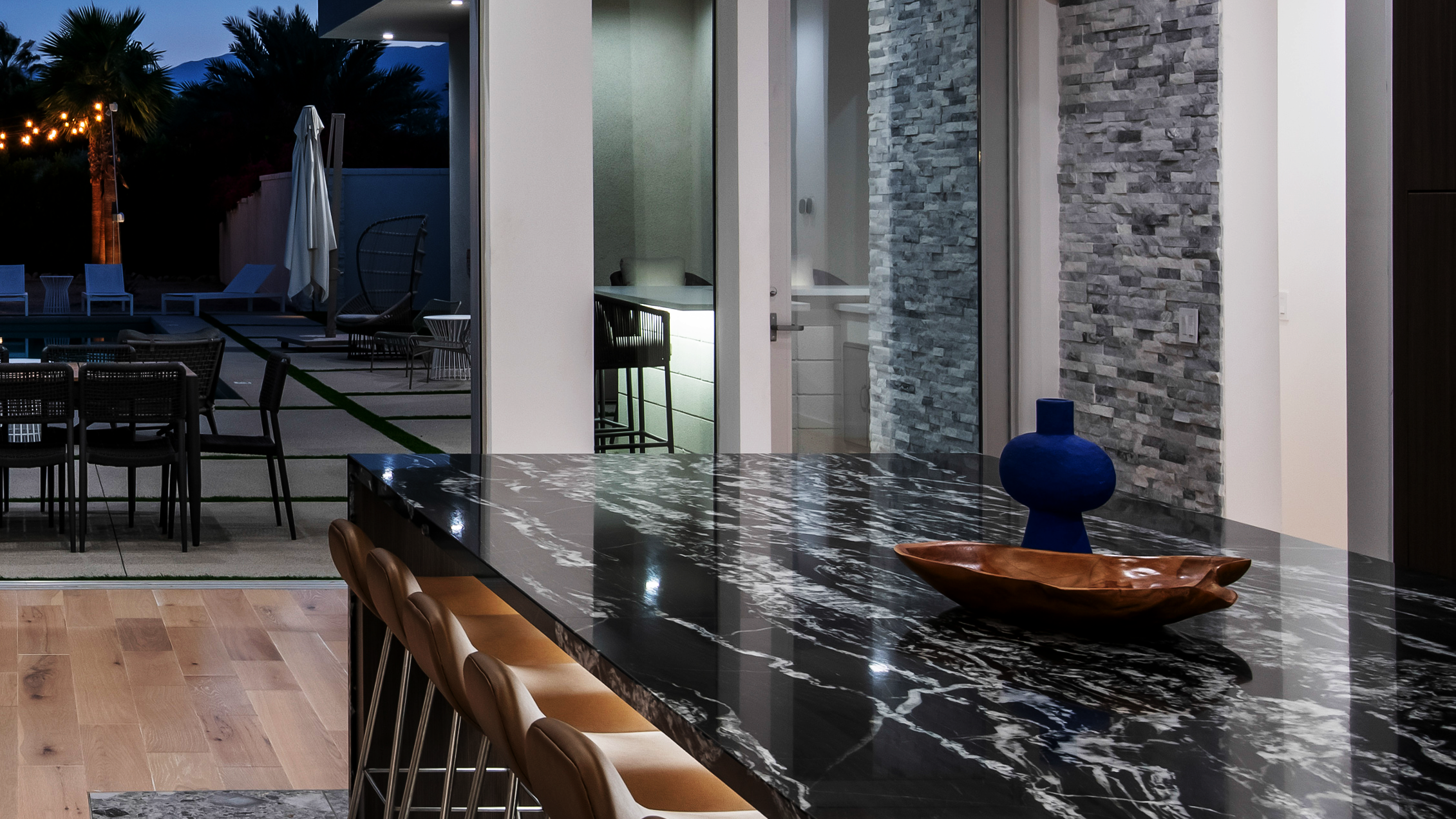 Elemento49-8-28 copy.png