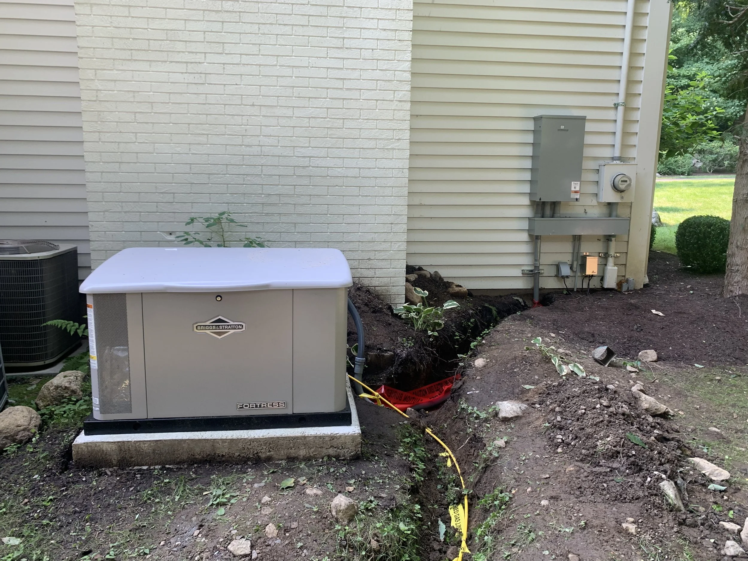 Briggs and Stratton Generator 2.jpg