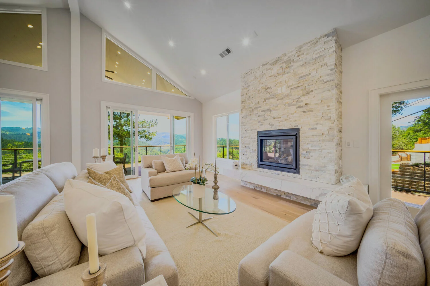 Contemporary Compound_Living Room