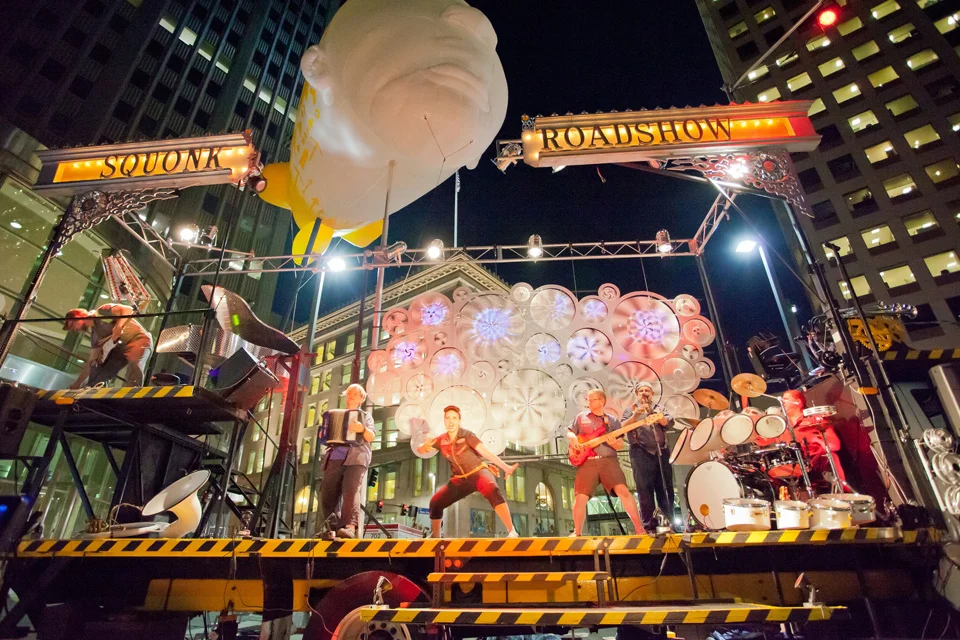 "Go Roadshow" with Squonk Opera