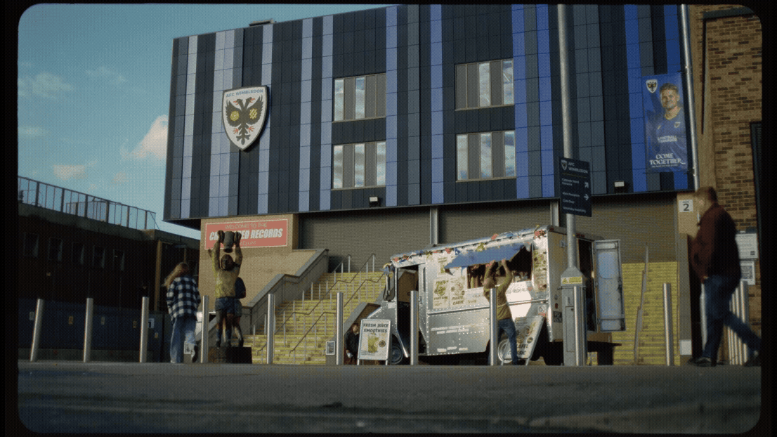 103003037_Sage_EFL_Social_Ident_15s_16x9_CONTENT_PR005.gif