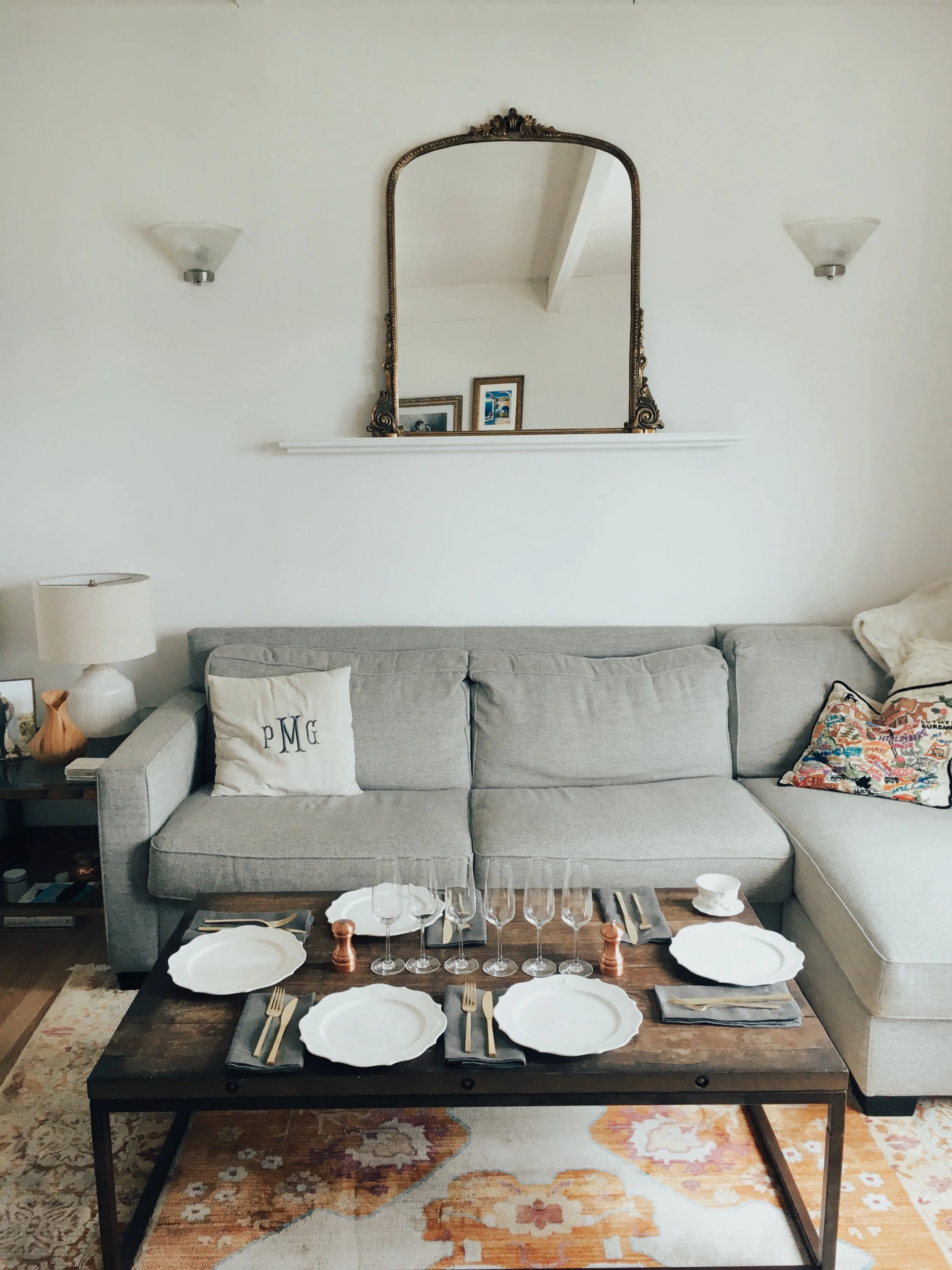 Hosting a Brunch in a Tiny Apartment