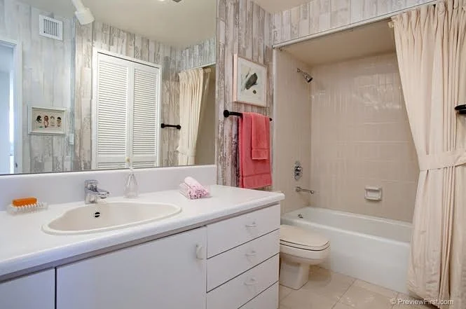Bathroom Before