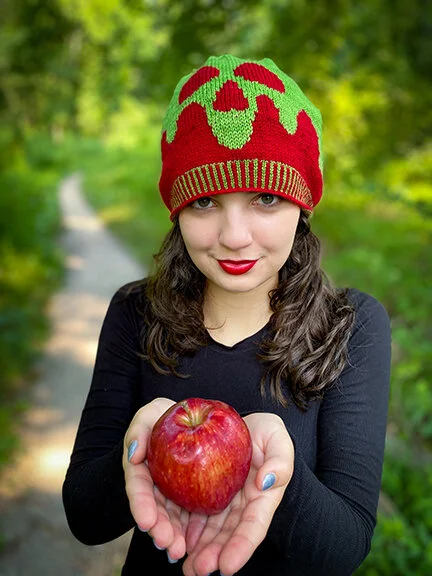 Women\'s 100% wool laine apple hat Vintage Lancaster 100% Wool Women main image 3