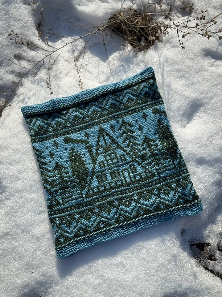small_laurel island cowl3.jpg