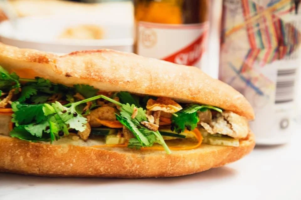 banhmi-lampligther.jpg