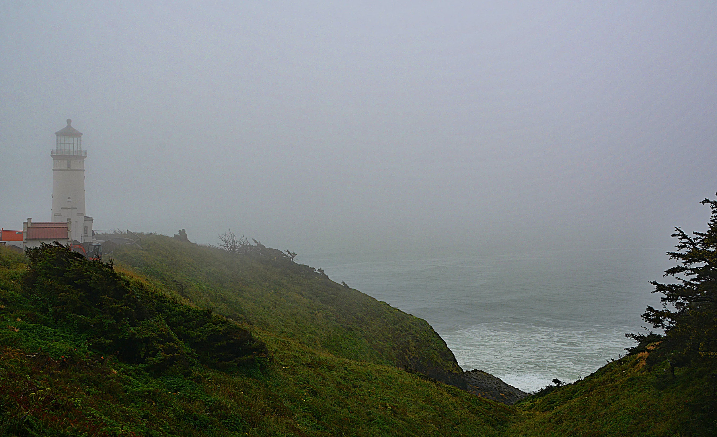 CA_001 Lighthouse Fog