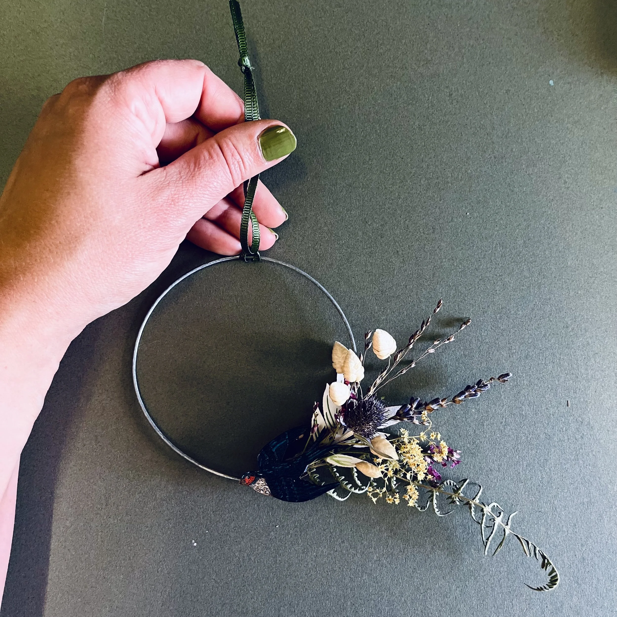 swallow small dried foliage wreath