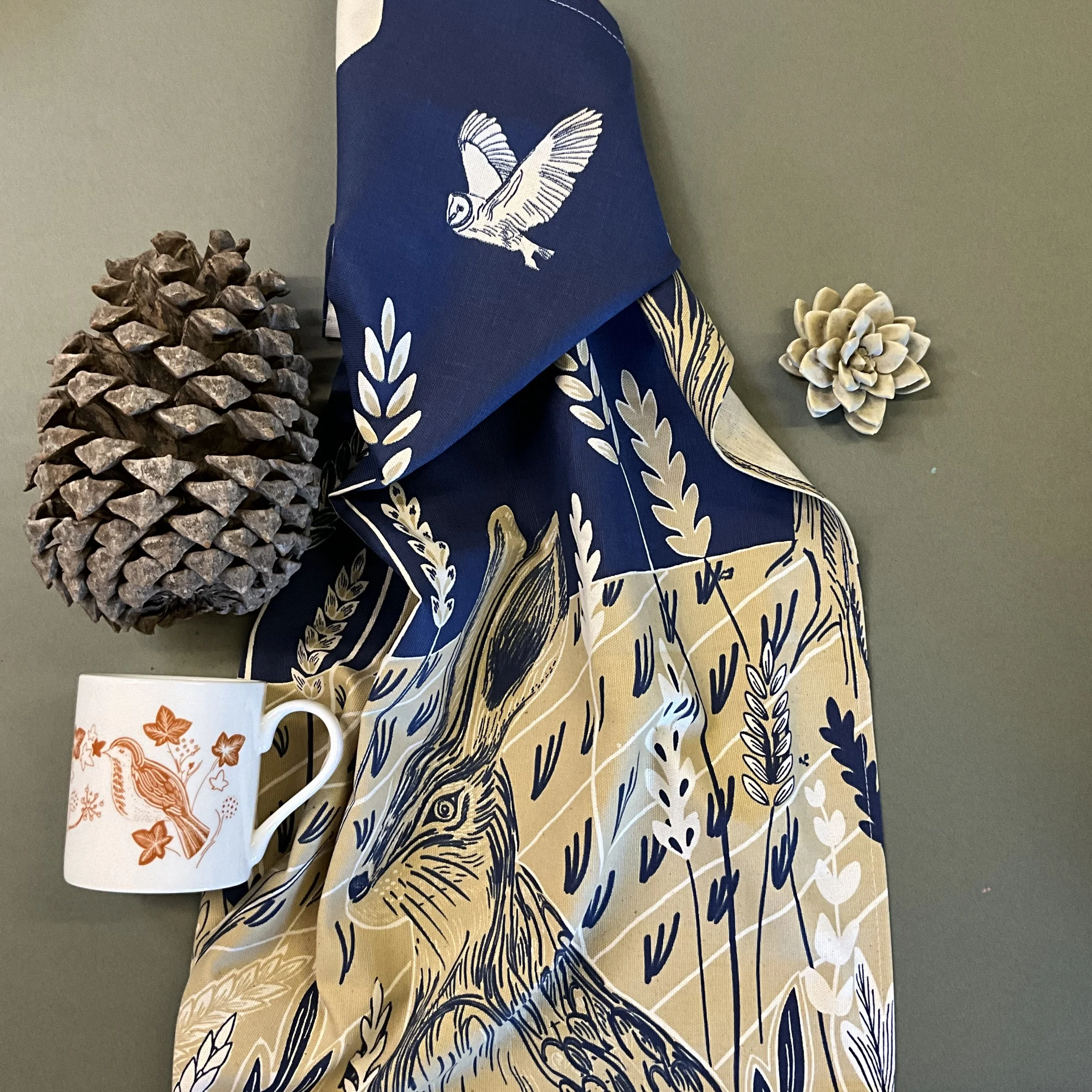 Lily Faith Moonlit Hare Tea Towel with Robin Mug