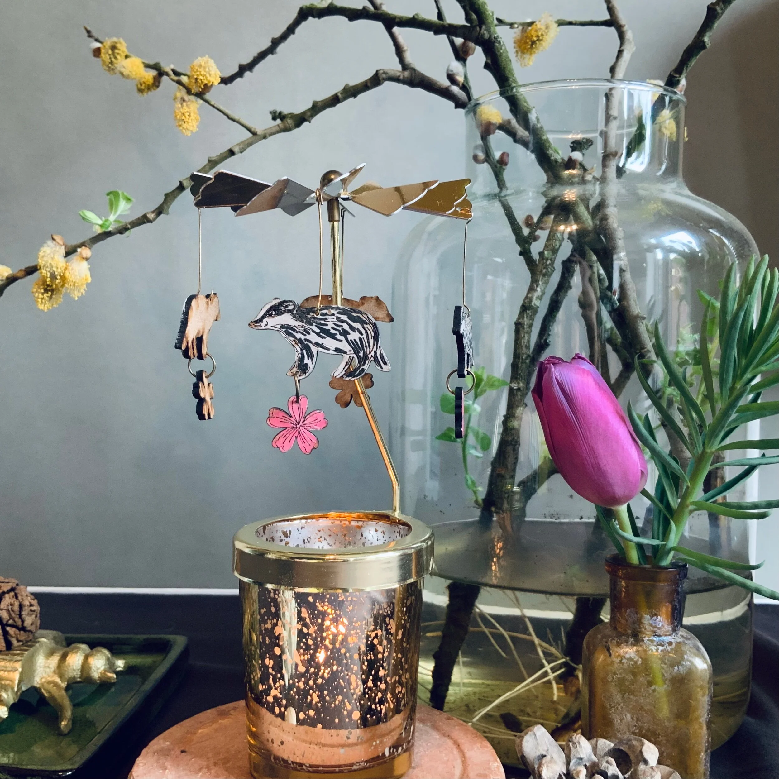 93389E3C-1EAE-4972-BD64-5C3516F36B96