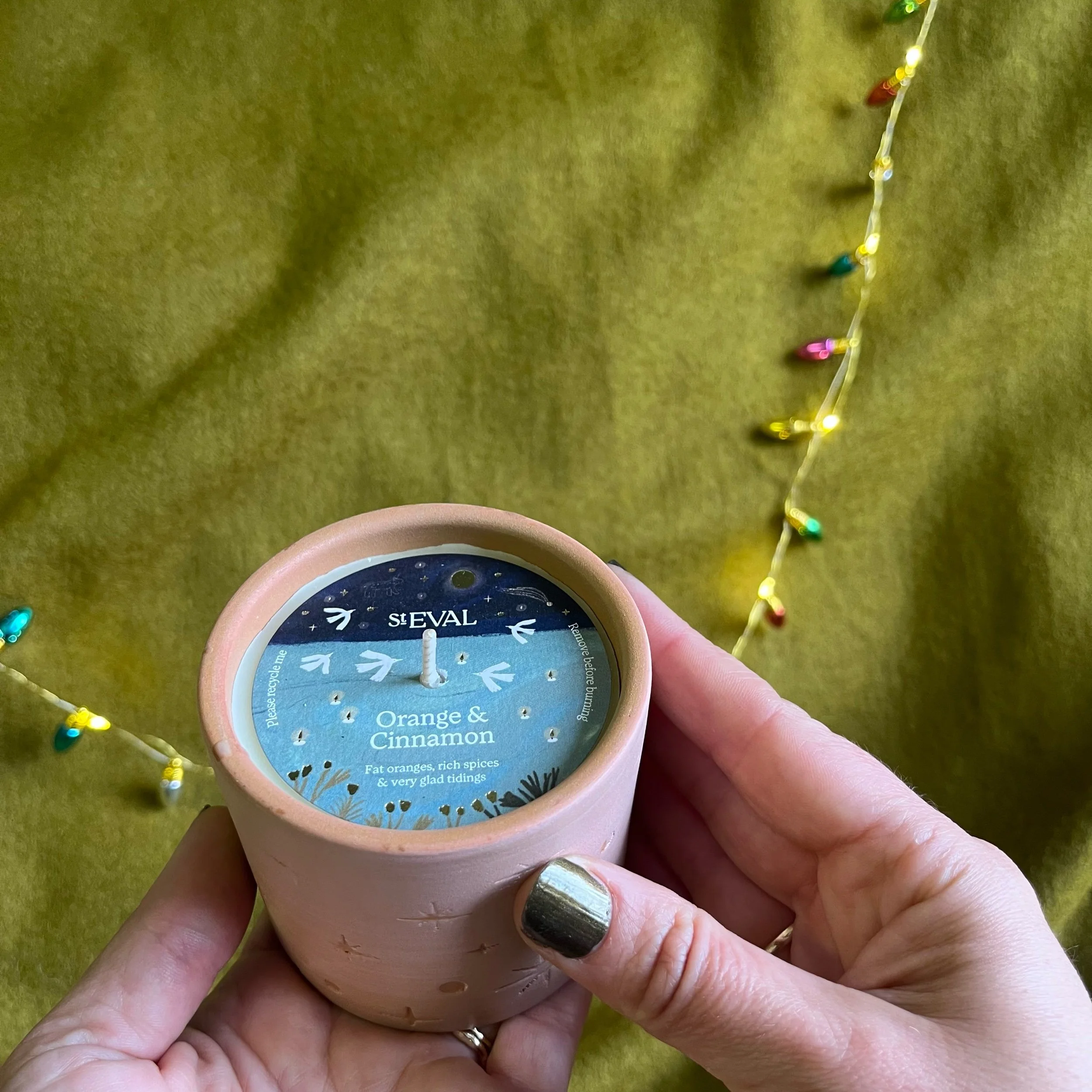 Star Glazy Orange and Cinnamon Terracotta Candle