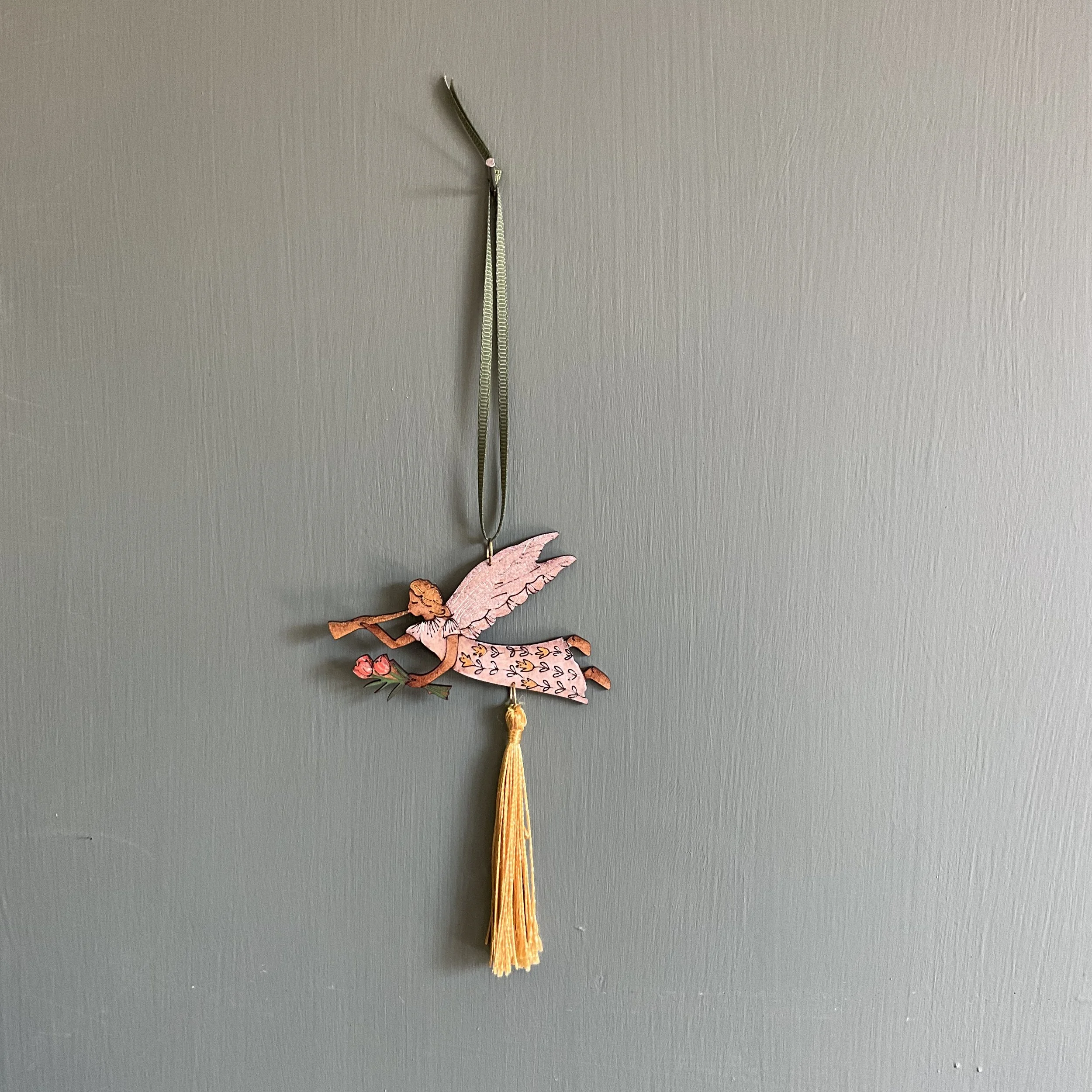Lily Faith Angel tassel decoration with a antique gold tassel
