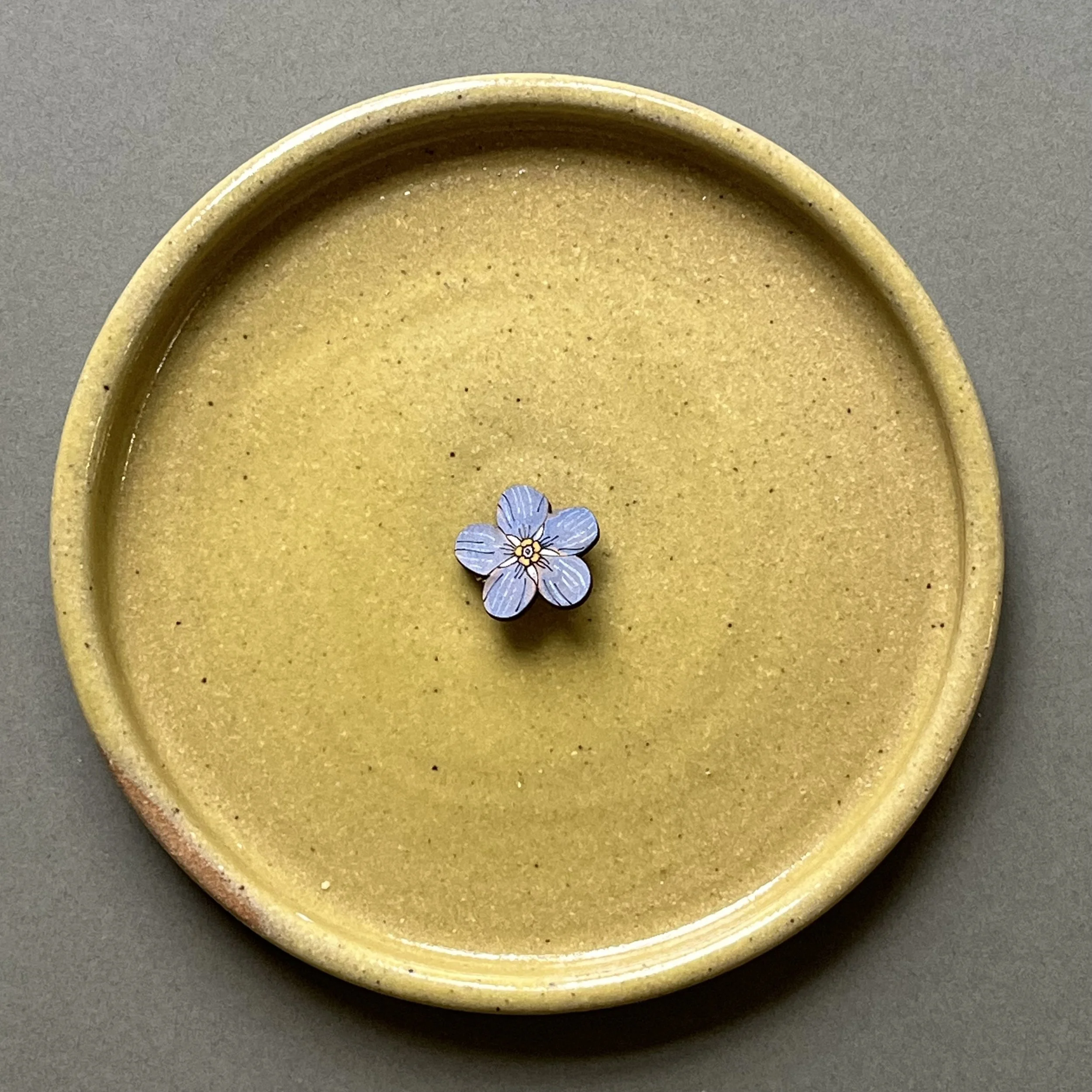 forget me not pin.jpeg