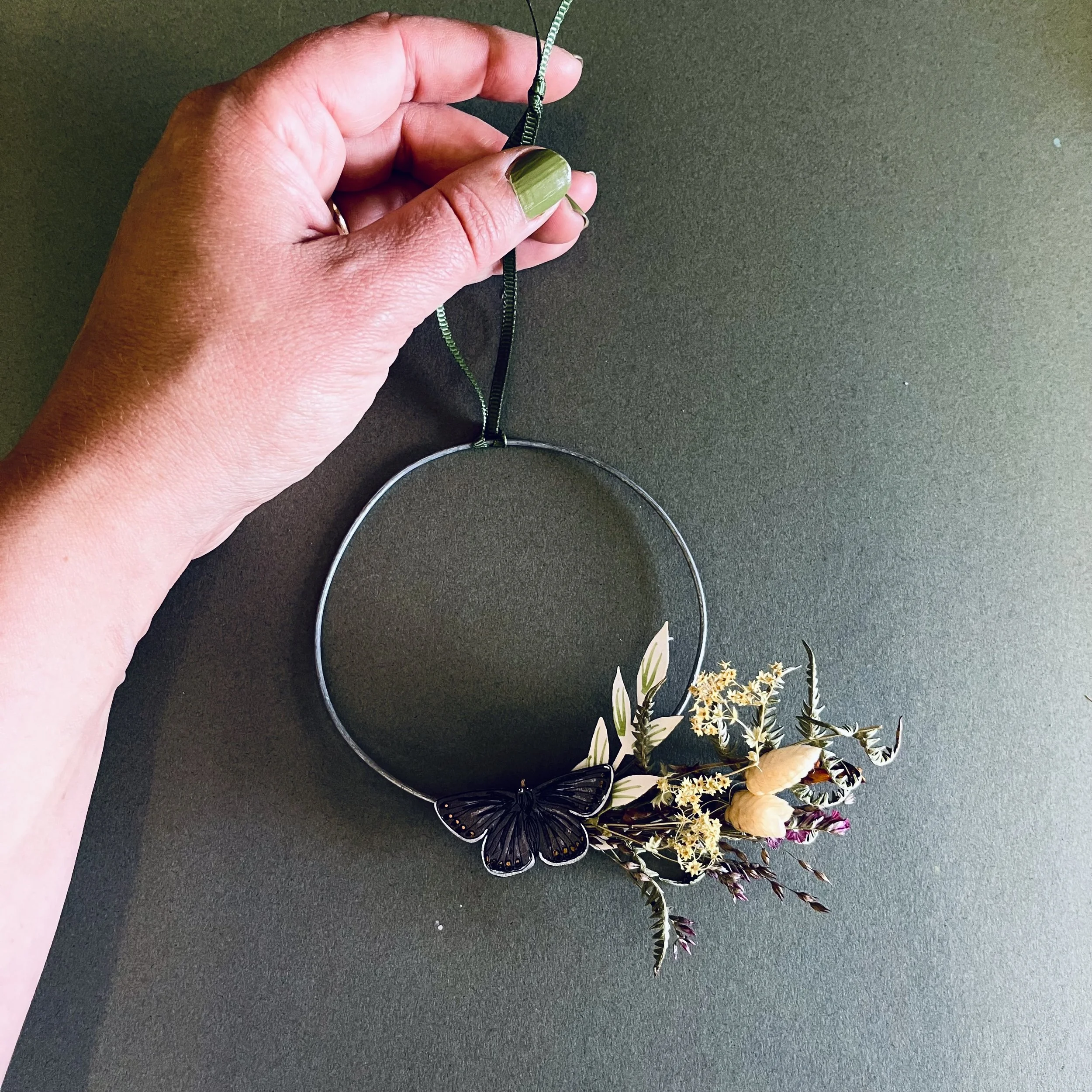 Common Blue Butterfly Small Wreath