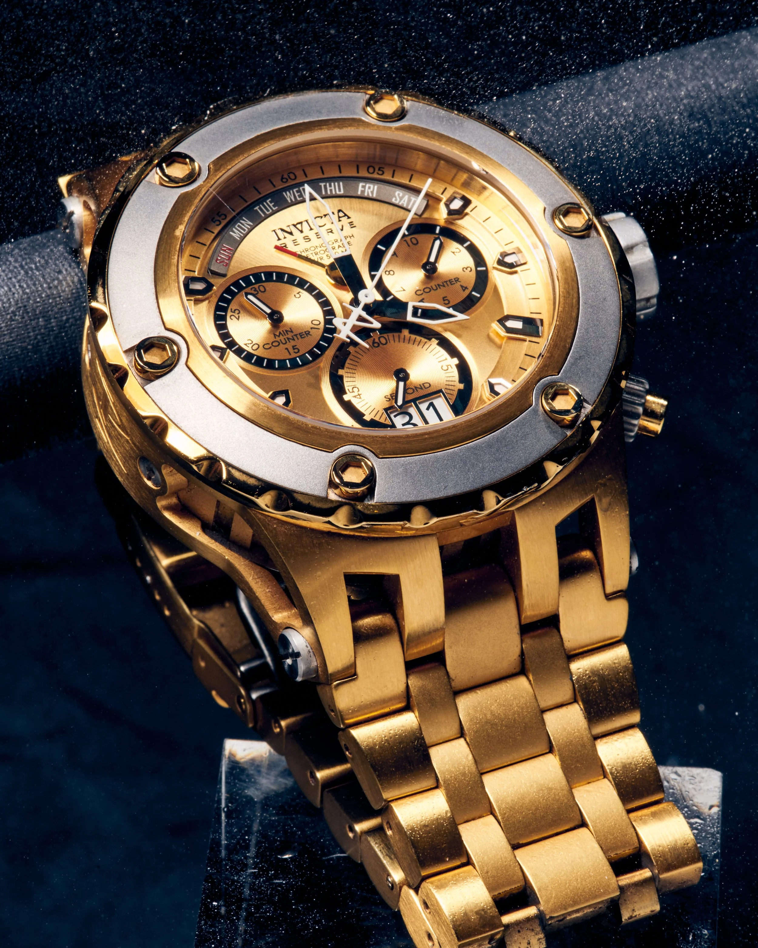 PAUL_STROUSE_NMG_WATCH_PITCH_001.jpg
