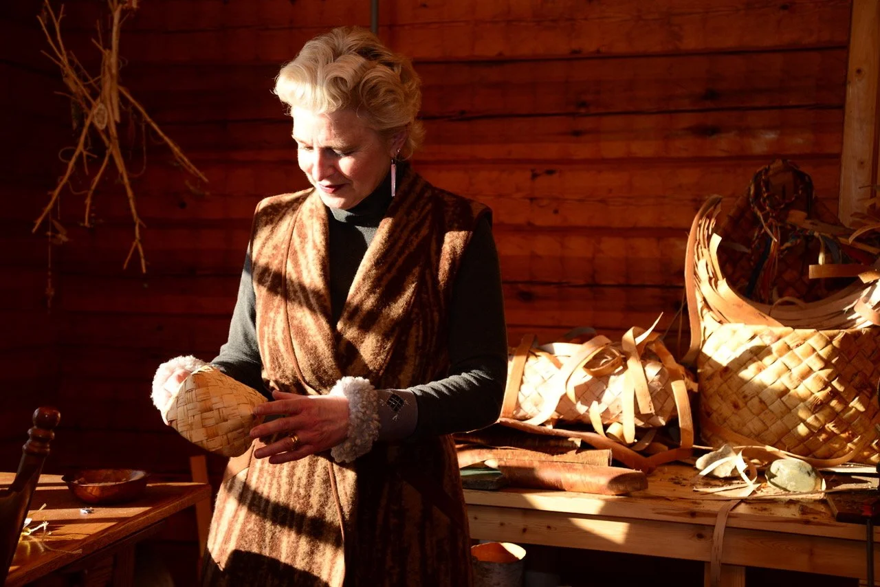 Laurie Jacobi 2022 Fall Trunk Show Listings