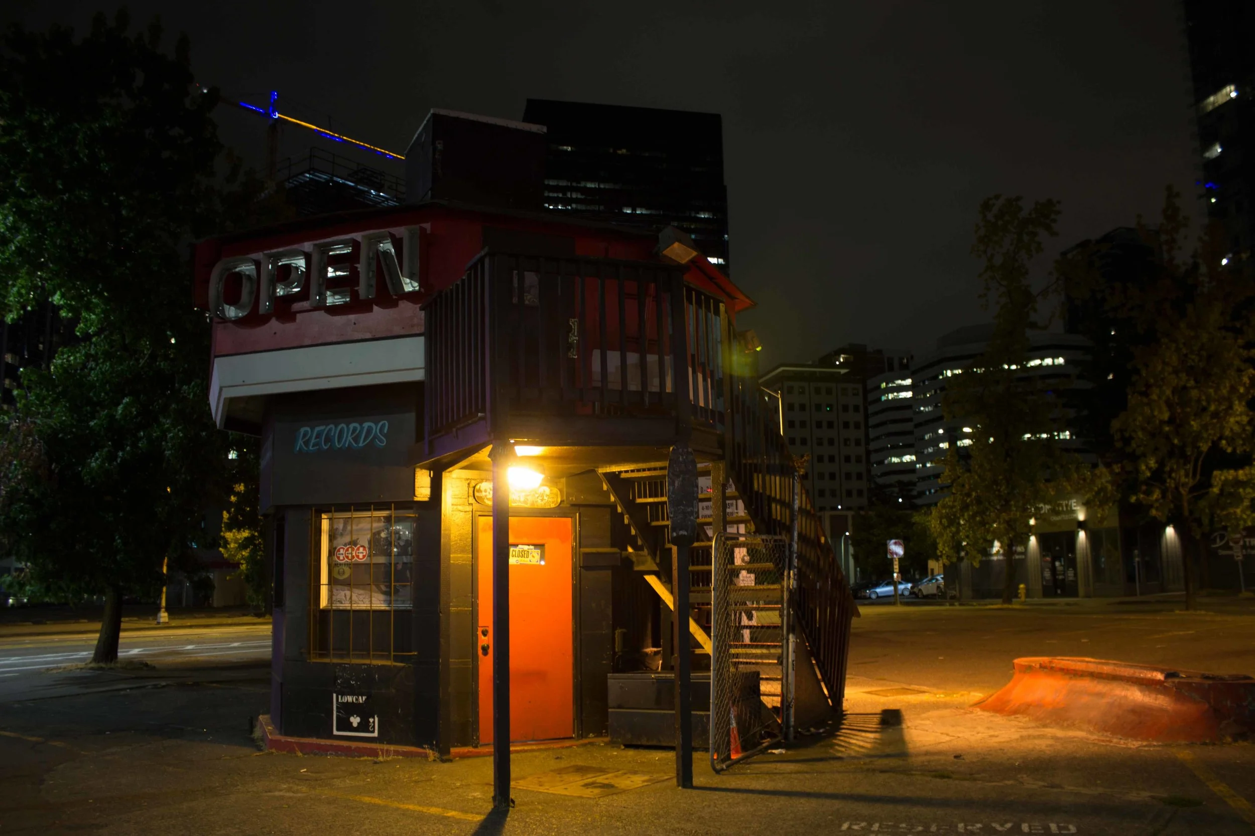 Seattle: Aftah Dahk (Black Market)