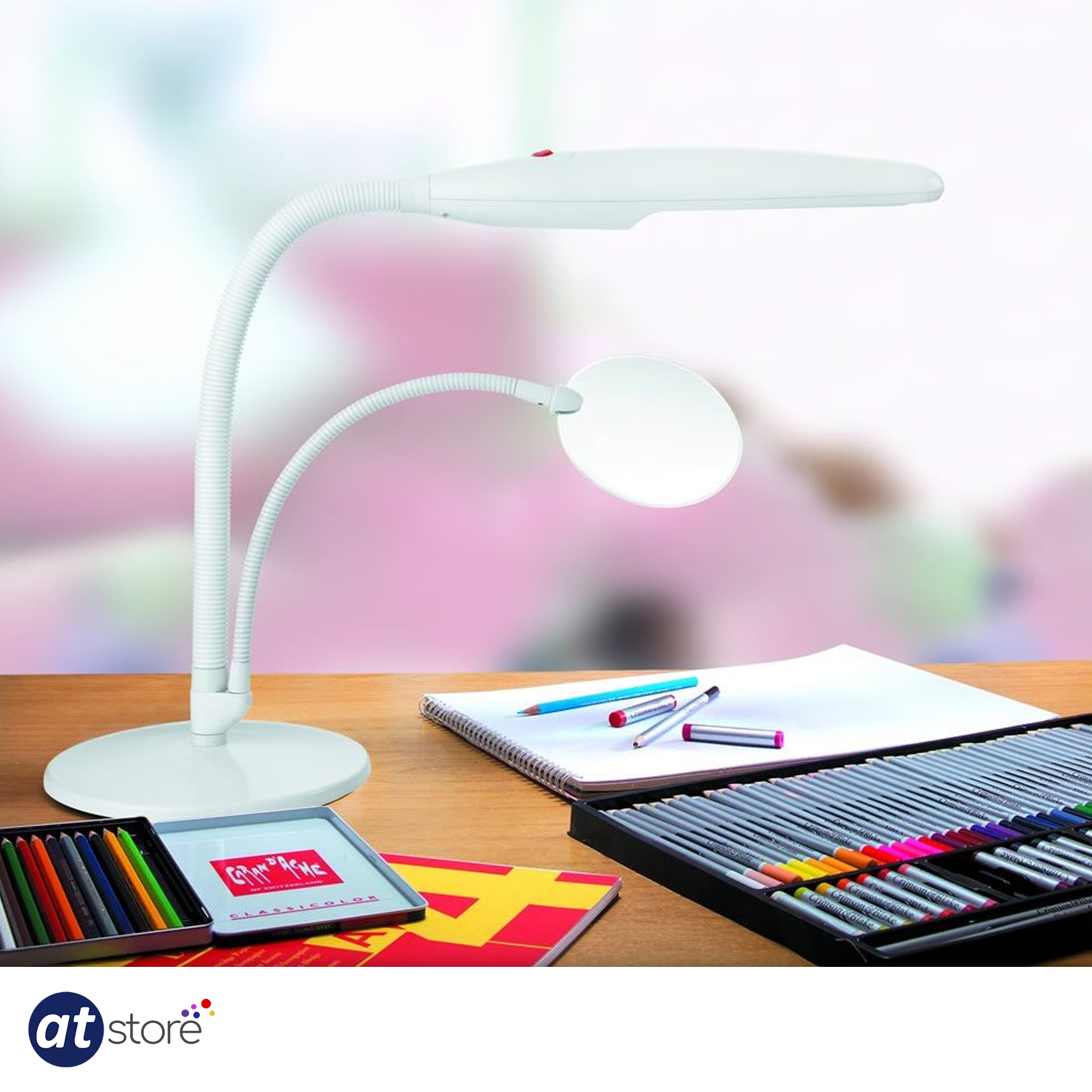 Daylight Swan LED Lamp - Main 3.png