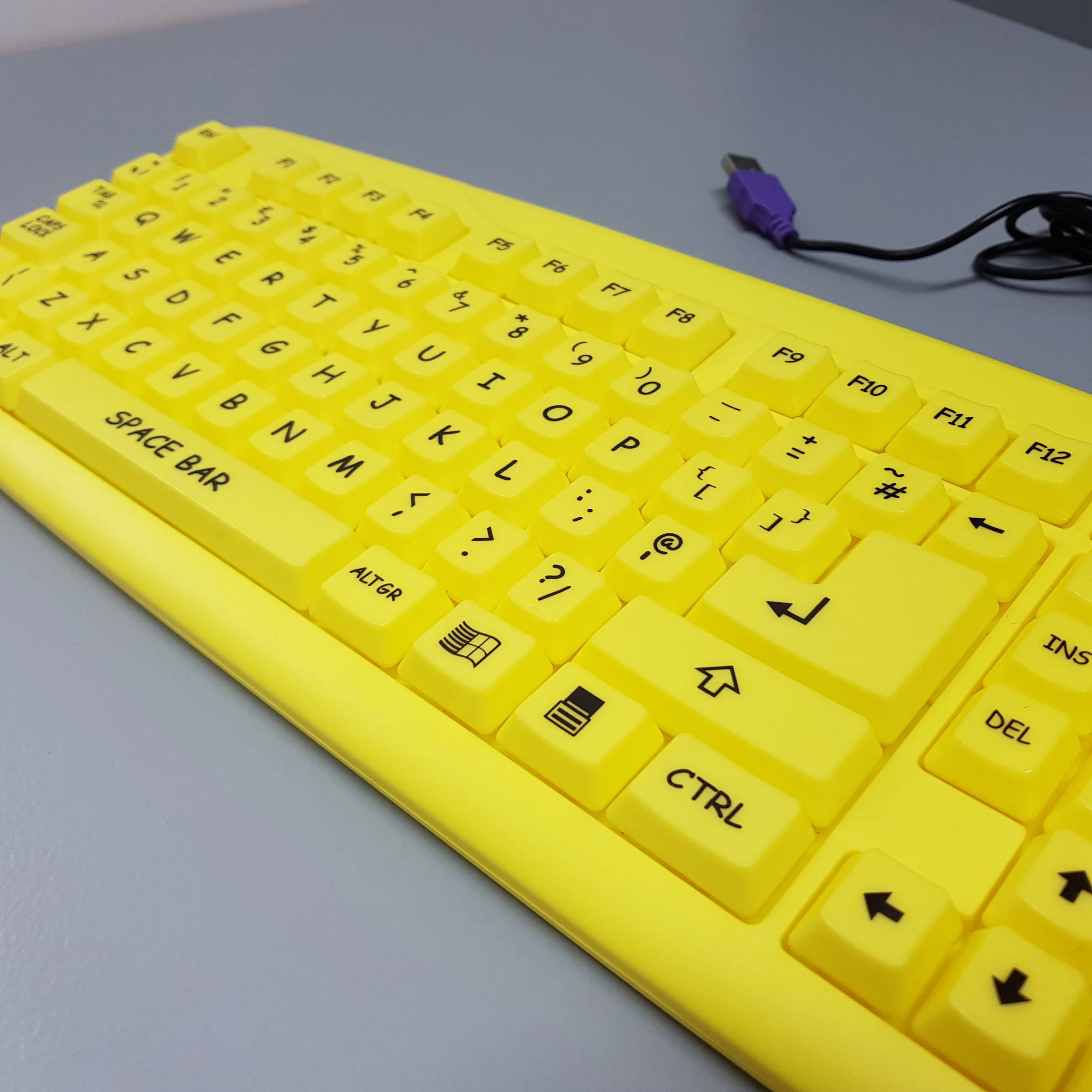 High Contrast Keyboard - Close up - AT Store.jpg