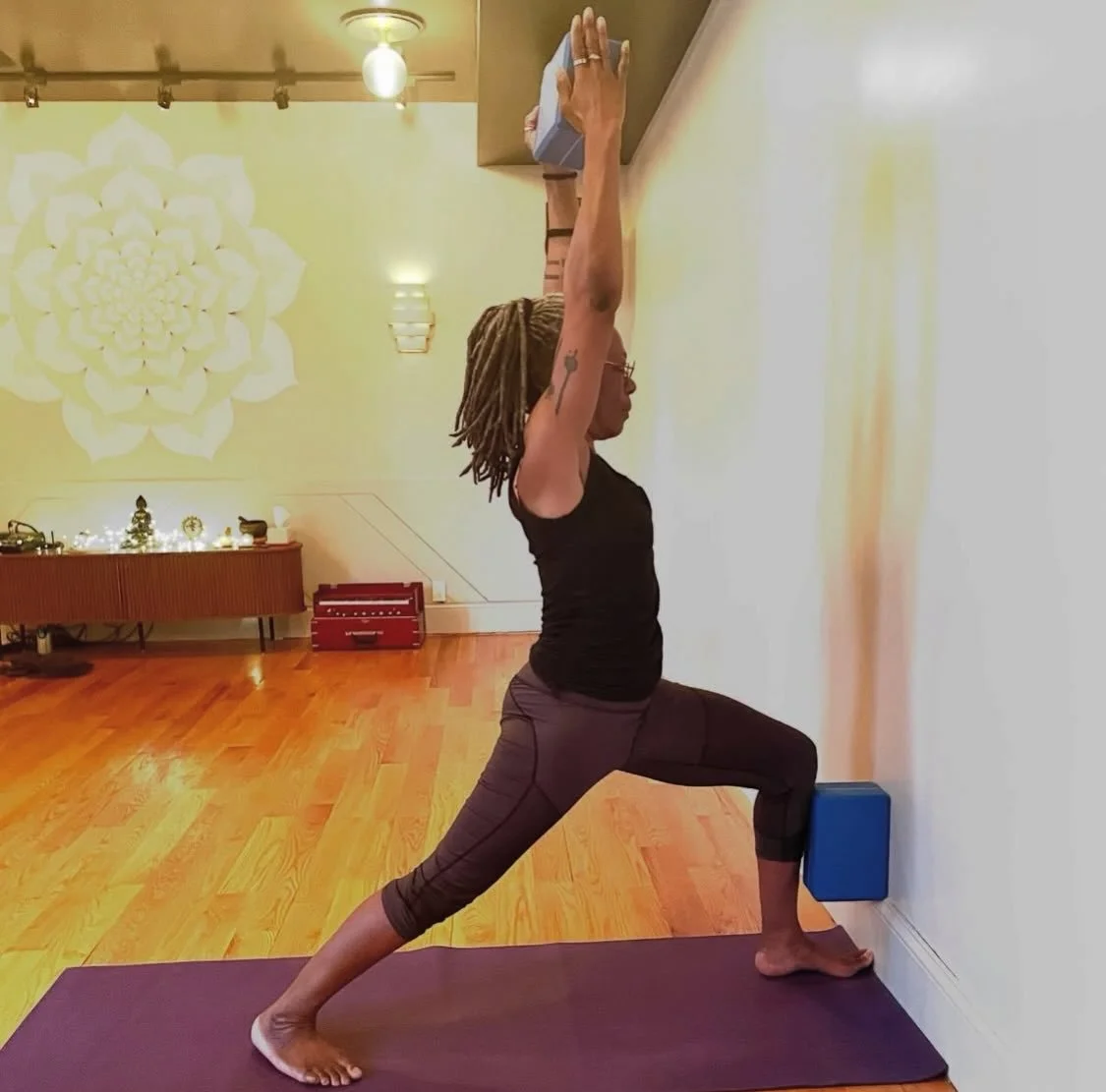 ALIGNMENT INSIDE + OUT relies on the breath, context, effort and focus

#youcan 
#selfcareinchallengingtimes #radicalselfcare