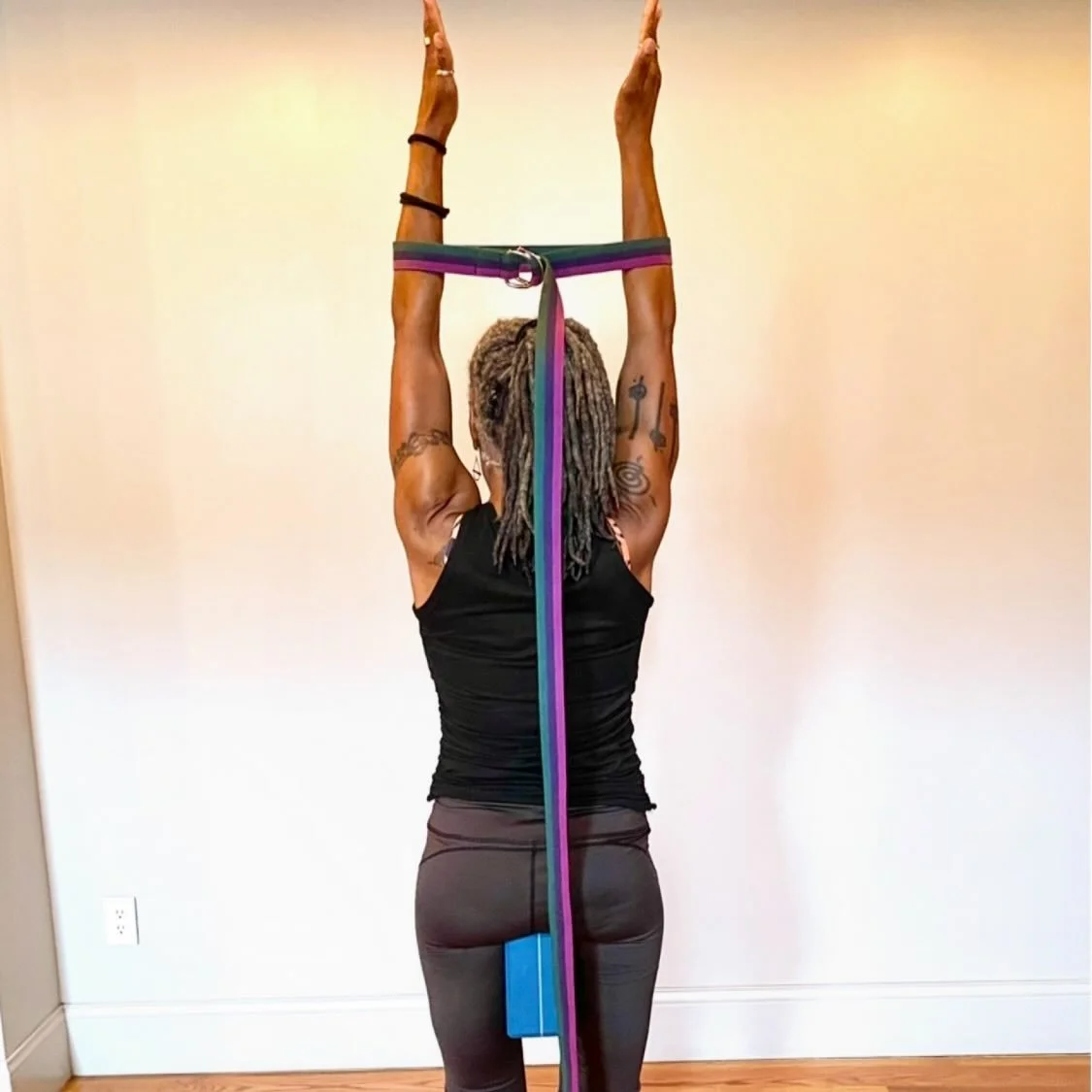 Join me for B.A.S.I.C.S. Workshop WEEK 1&ndash; Foundation + Stability in Symmetrical Shapes

This workshop is for you IF&hellip;

You&rsquo;re new to yoga, working through injuries OR 

You&rsquo;ve been practicing for some time and want to practice