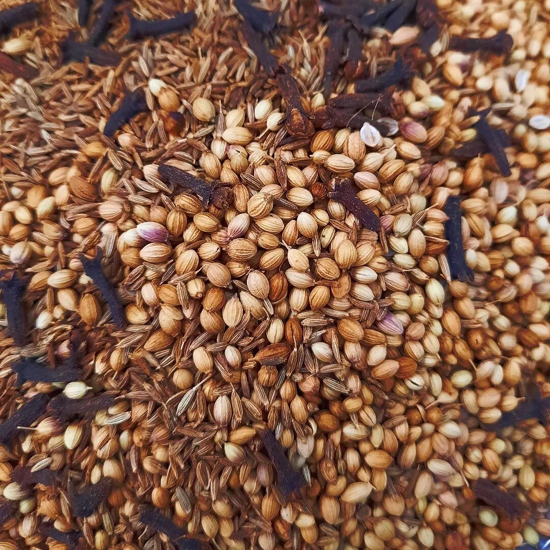 Aromatic &amp; warming spices in the mill today for a fresh batch of our butter chicken spice blend - available by weight at @the_grocer_and_co_organics