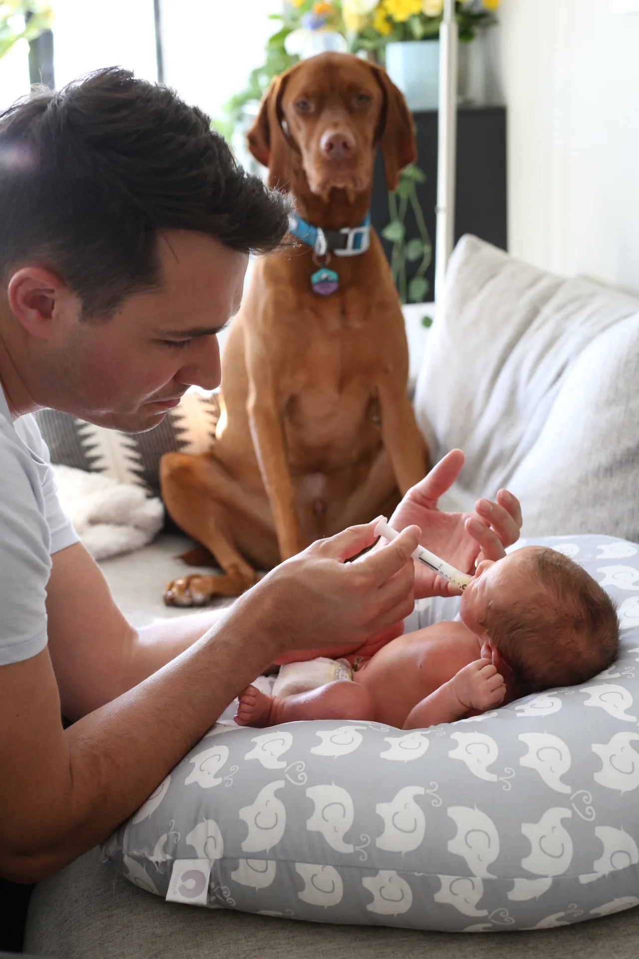 Dad giving Evivo.jpg