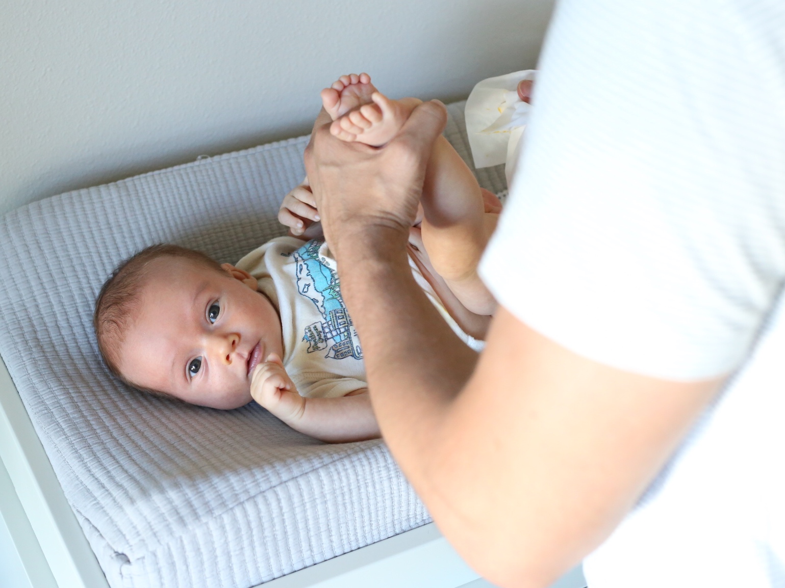 Dad doing diaper change.jpg
