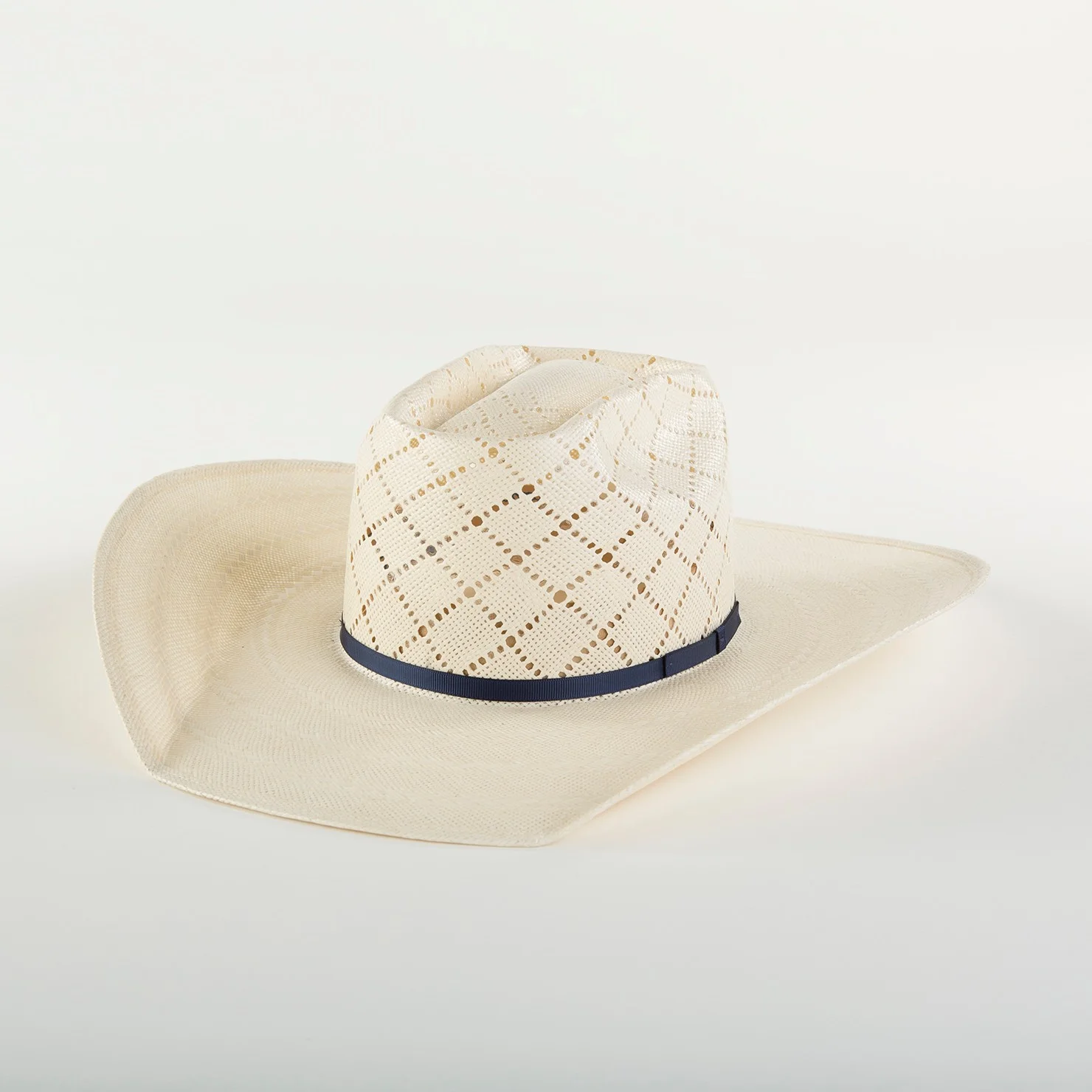 Patchwork Ivory - Ivory Shantung, brim width 3 - 4 1/2 inch.