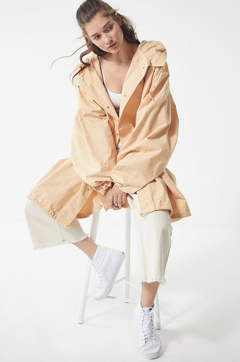 URBAN OUTFITTERS PARKA 