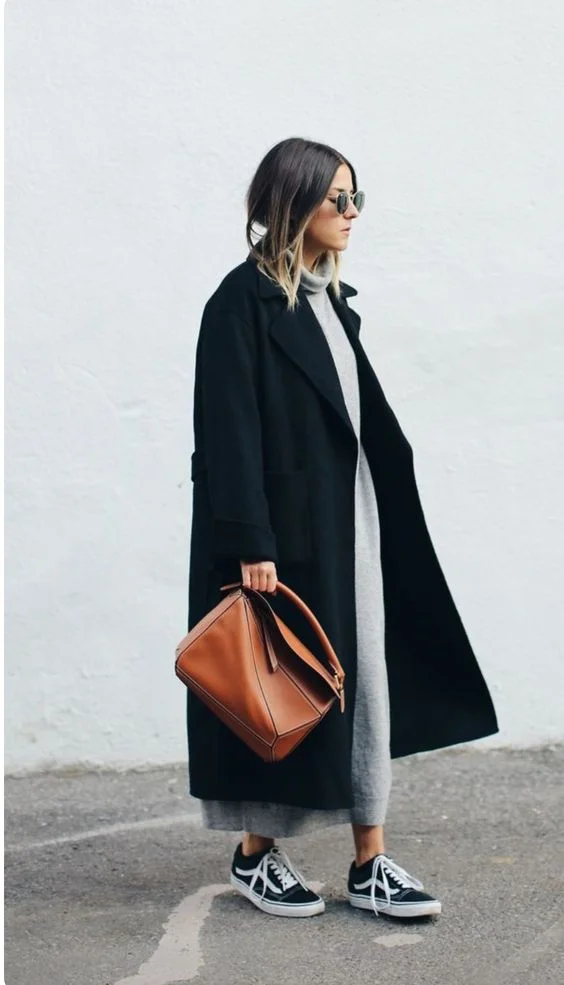 18. BLACK COAT