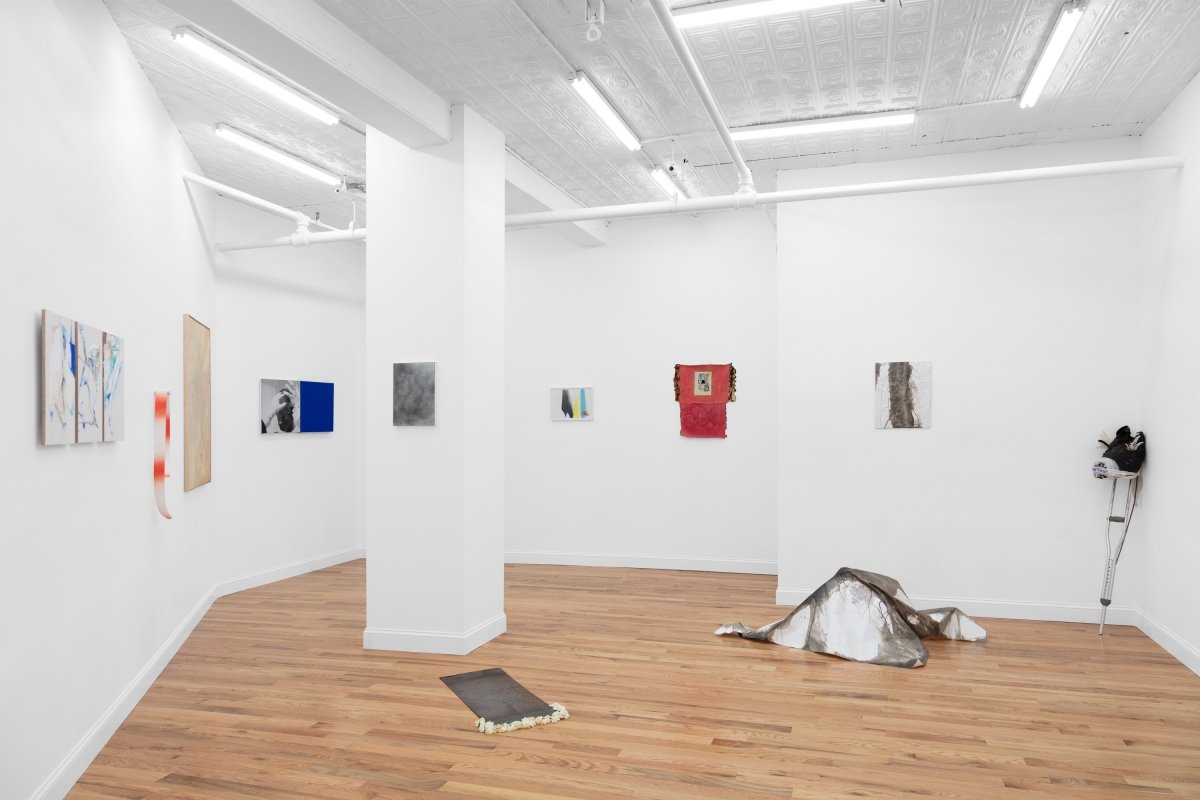  Behind abstract forms, Installation View. Courtesy the gallery, photo: Daniel Greer. 