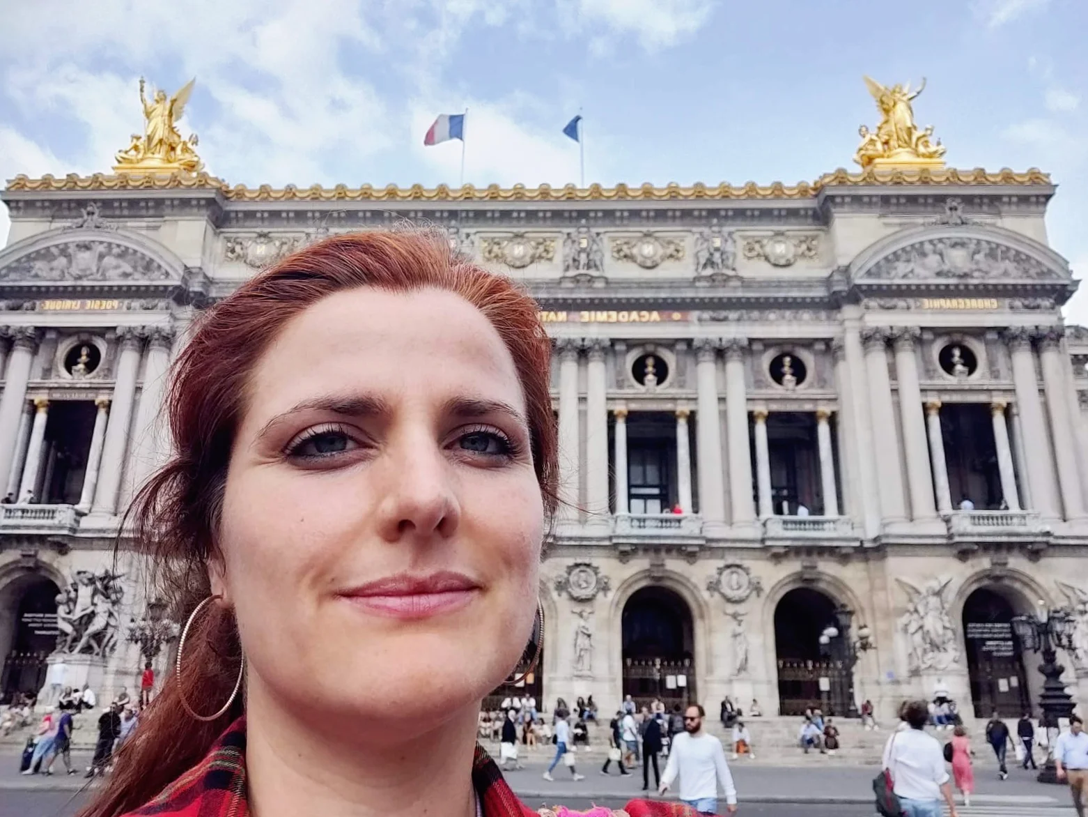 Marine, guide local à Paris