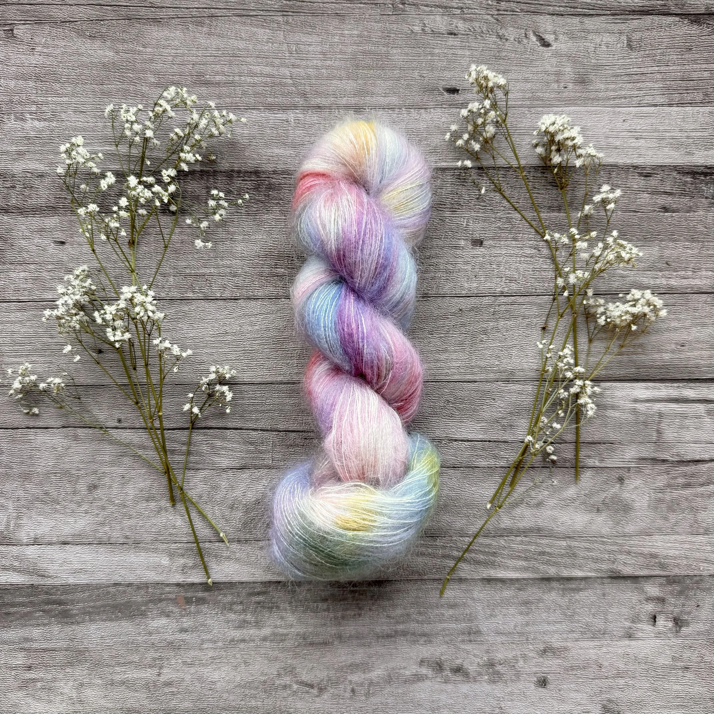 Ponyo, Silkemyk mohair