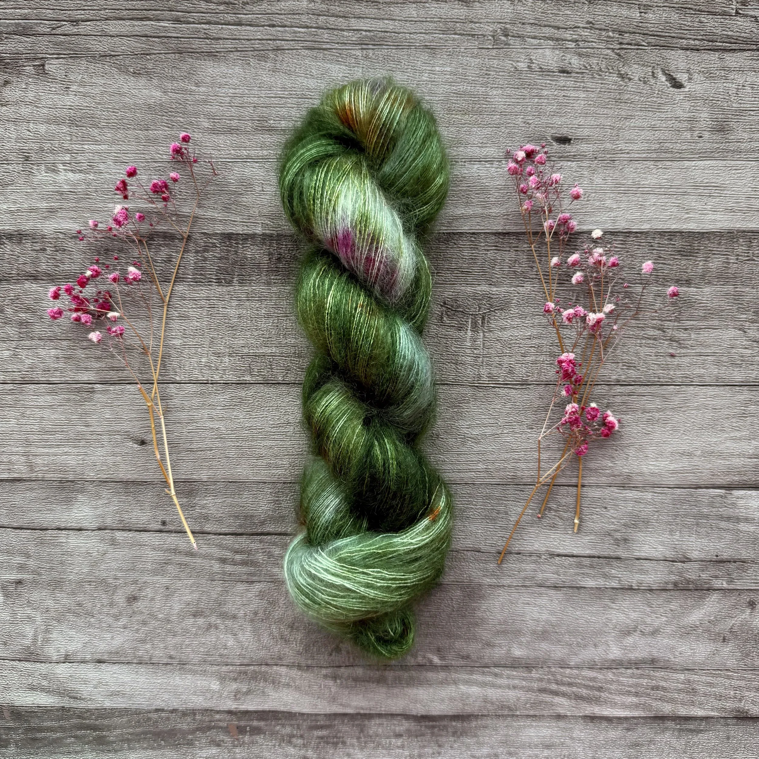 Vintage wallpaper, Silkemyk mohair