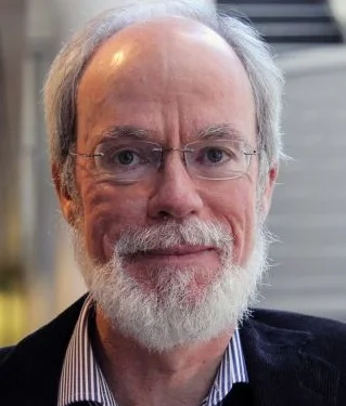 tom g x 4.jpg