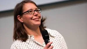 julie rudner.jpg