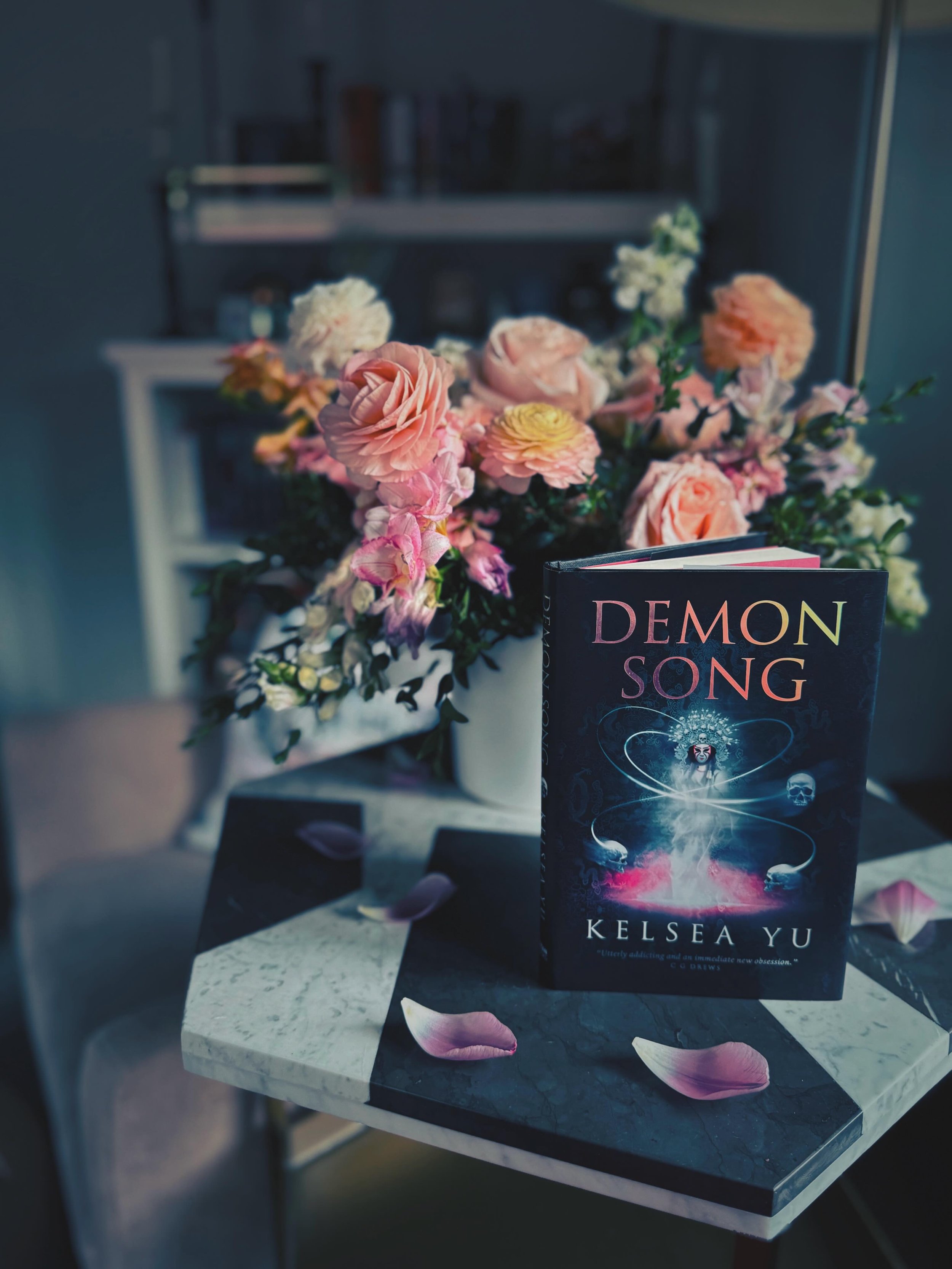 ❓Do you have a theme/aesthetic for your page?

I used to have a tightly curated aesthetic, but in the last few years it went a bit wild. 😅 I decided to try for a theme again, so I&rsquo;m slowly going dark with my page! It&rsquo;s been fun editing p