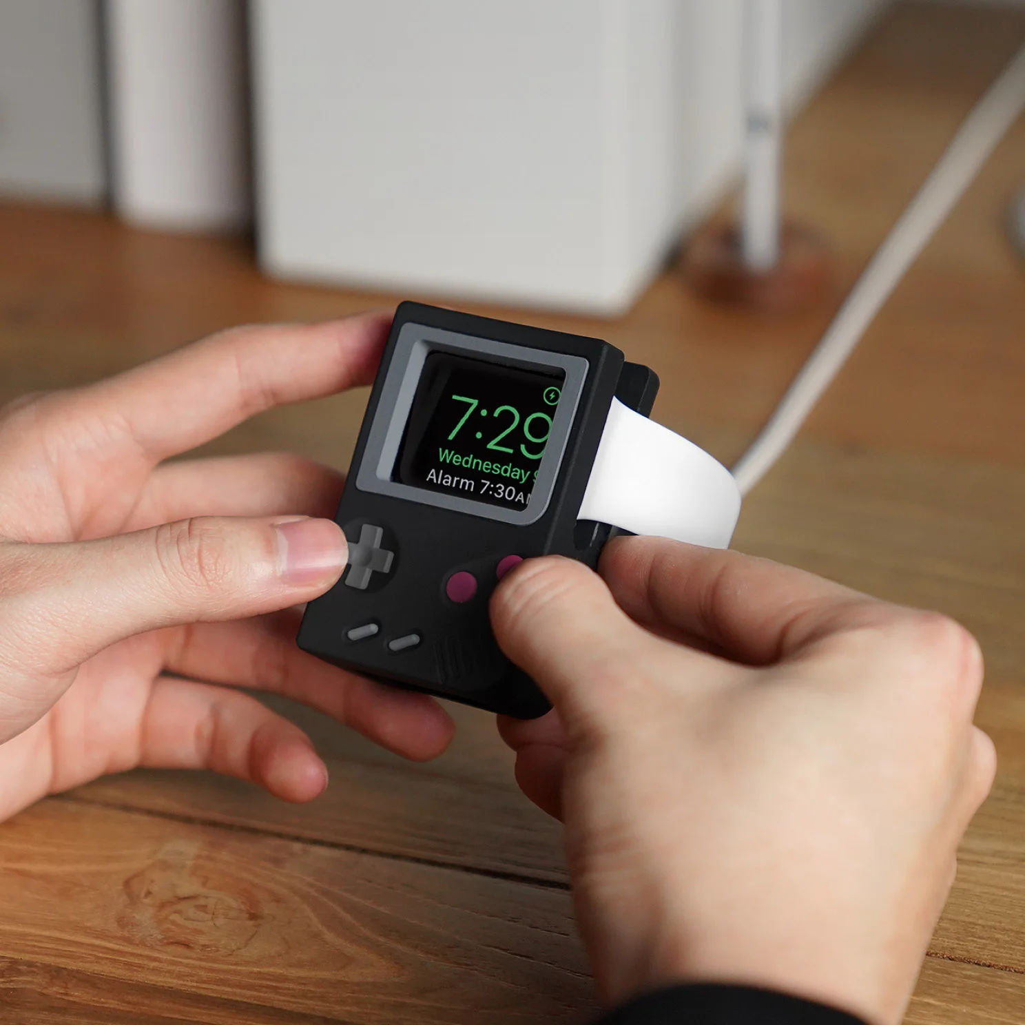 W5 Stand for Apple Watch - Black — elago