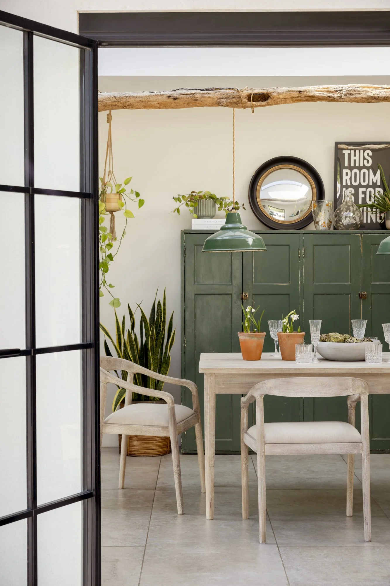 Kirei Spring 25-01.jpg